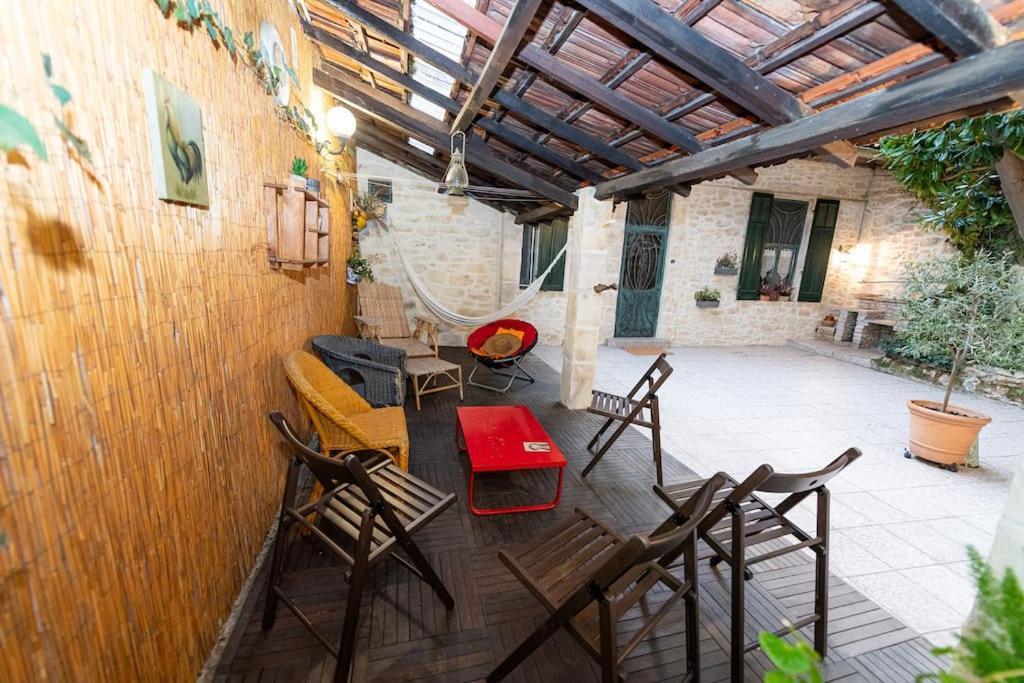 Anna-Maria : Grand Appartement 10 Personnes+Parking Prive -Actif+ Location- Marsylia Zewnętrze zdjęcie