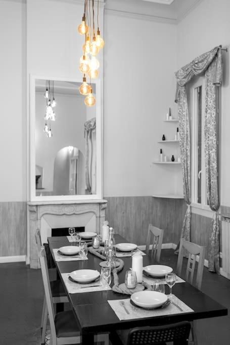 Anna-Maria : Grand Appartement 10 Personnes+Parking Prive -Actif+ Location- Marsylia Zewnętrze zdjęcie